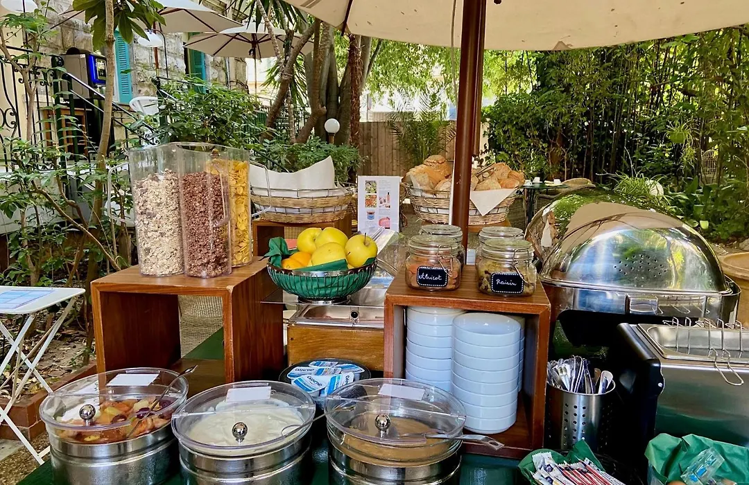 Le Windsor, Jungle Art Hotel-1